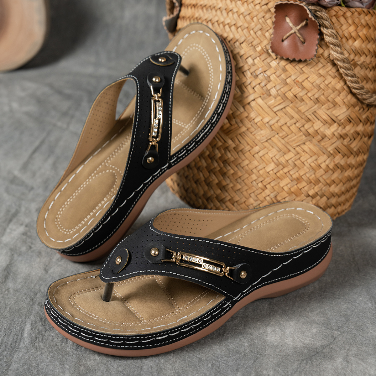 2025 Affordable Women's Fashion Wedge Sandals - with Arch Support, Breathable PU & Synthetic Material Upper, Solid Color Casual & Formal Daily Comfort Slippers, Comfortable Slip-On Flip-Flops, Outdoor Beach Slippers, Women Shoes