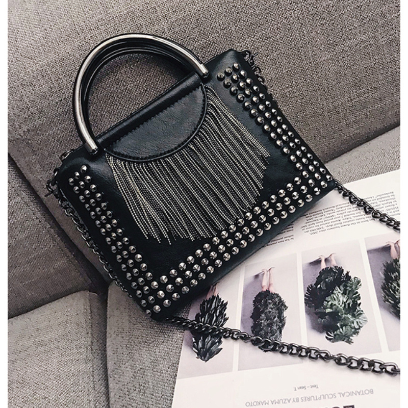 

Chic Black Tassel Crossbody Bag With Rivet - Fashion Shoulder Purse For Women, Pu Material, Handbag, Korean Style