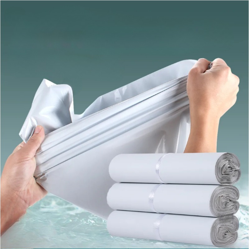 

White Large Bags, 2 Mils, For E-commerce Packaging, Suitable For Clothing And In Sizes, Waterproof.