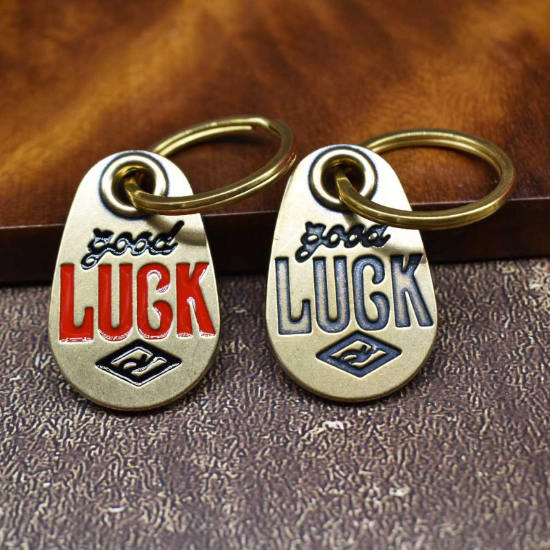 TEMU 1pc.brass Charm Car Keychain Pendant - Vintage European And American Creative Accessory. Christmas Decoration