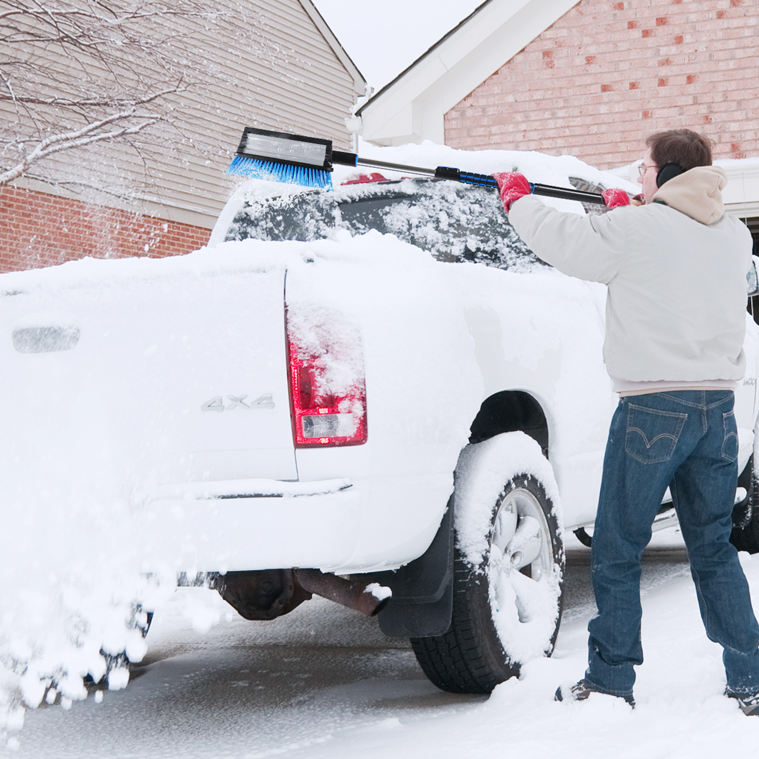 

Long-reach, Extendable Multi- - Portable Scraper For Cars, Outdoors & Yards