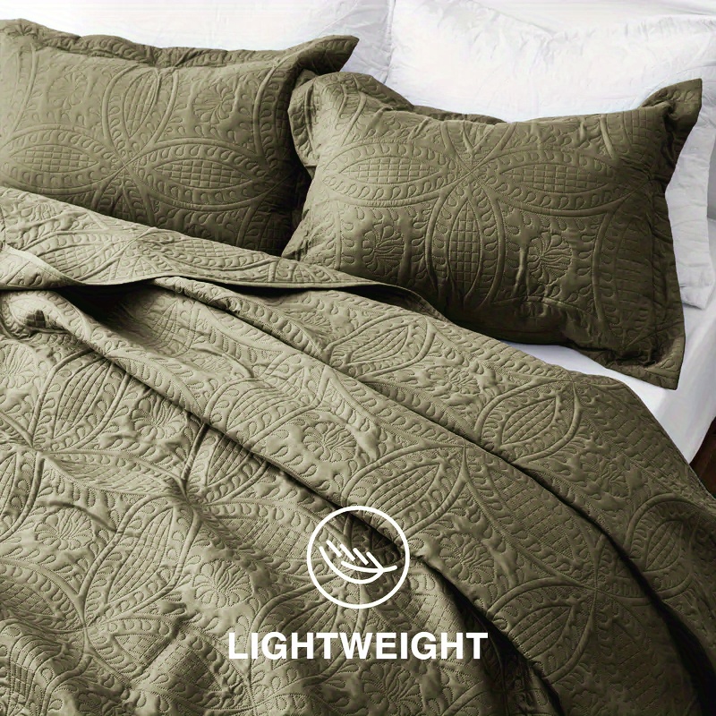 3pcs Technology Embossed Circle Bedspread Set In Winter (1* Bedspread + 2* Pillowcase, Without Filler), Soft Breathable And Comfortable Bedding For Bedroom Dormitory Room Decor Bed Cover
