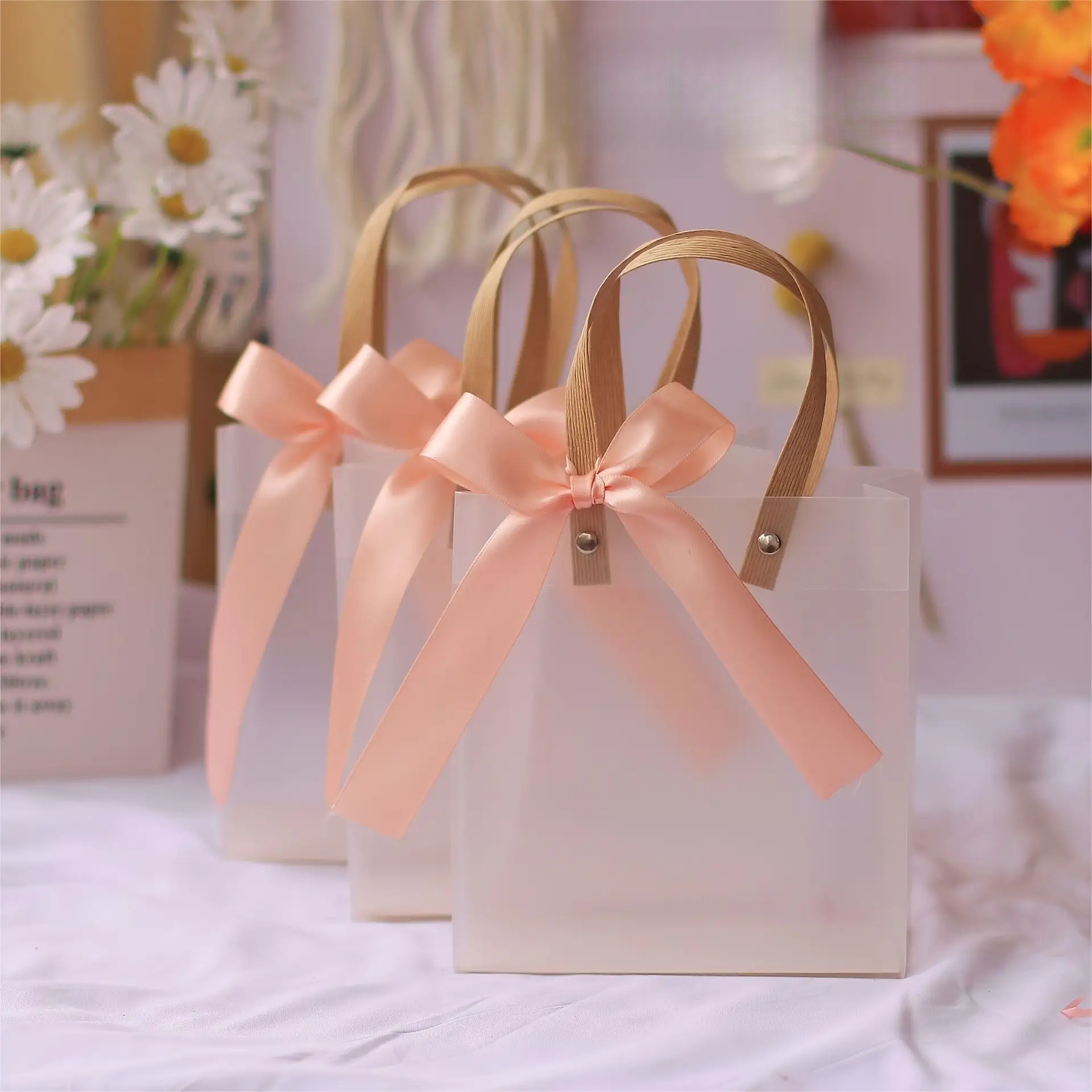 TEMU Gift For Her/him 7 Transparent Tote Bags, Wedding, Valentine's Day, Festival Gift Tote Bags, Birthday Bridesmaids' Candies, Plastic Gift Bags,