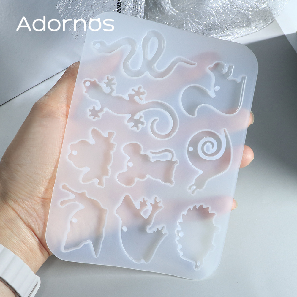 Full Page 9pcs Animal Resin Mold Frog Snail Lizard Keychain Resin Mold Squirrel Hedgehog Epoxy Resin Filling Mold