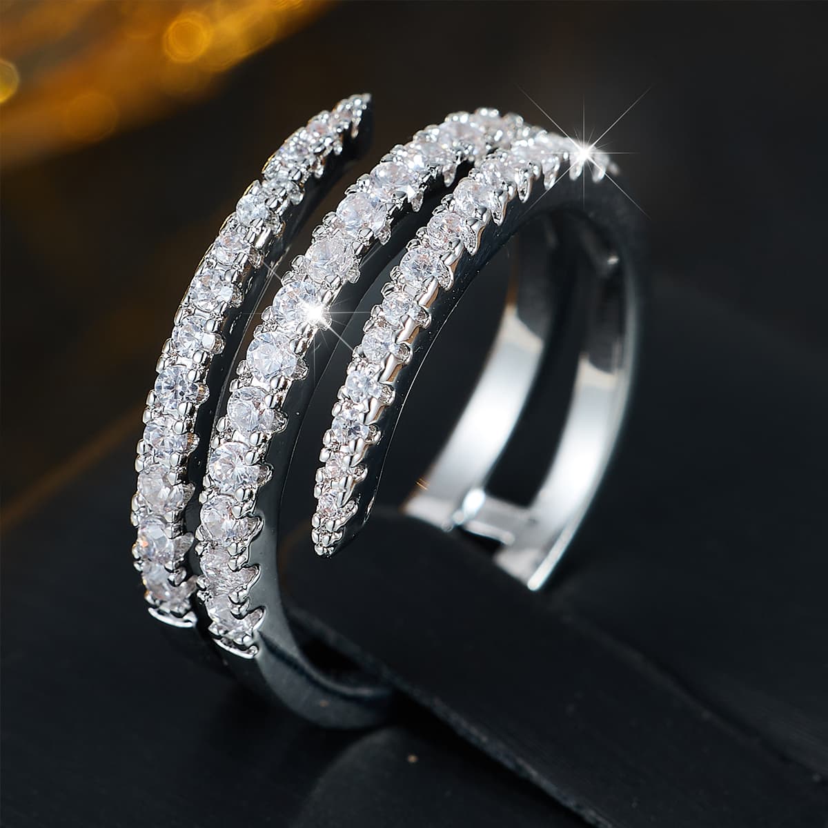 Twisted Full-Set Zirconia Inlaid Ring