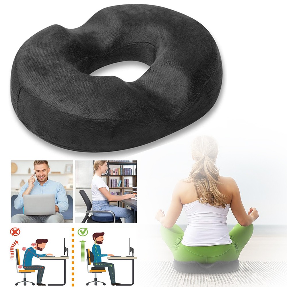 Image of Cushion For Seating Shaped Like A Donut, Featuring A Hollow Structure And A Cover That And Washed, Ideal For Office Workers And Drivers Who Sit For Extended Periods