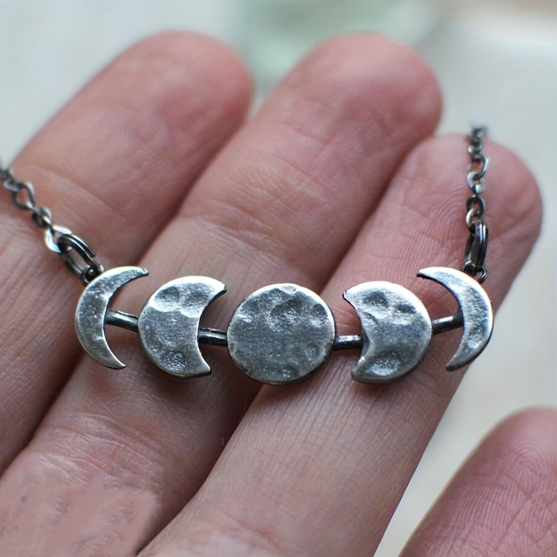 Vintage Creative Necklace For Women, Unique And Jewelry Accessory