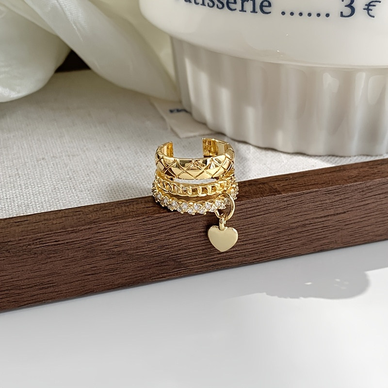 Image of 1pc Hypoallergenic Heart-shaped Ear Clip With Synthetic Zirconia - Golden And Rose Golden Mixed, Daily Summer Jewelry Gift For Sisters And , Fashion Accessory, Elegant For Single Women