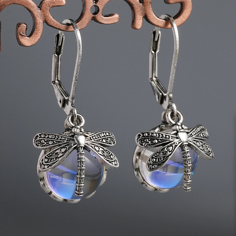 Image of Vintage Copper Material Carved Dragonfly Earrings Exquisite Tribal Dragonfly Pendant Earrings, Suitable For Women To Wear As Gifts On Festivals Or Banquets