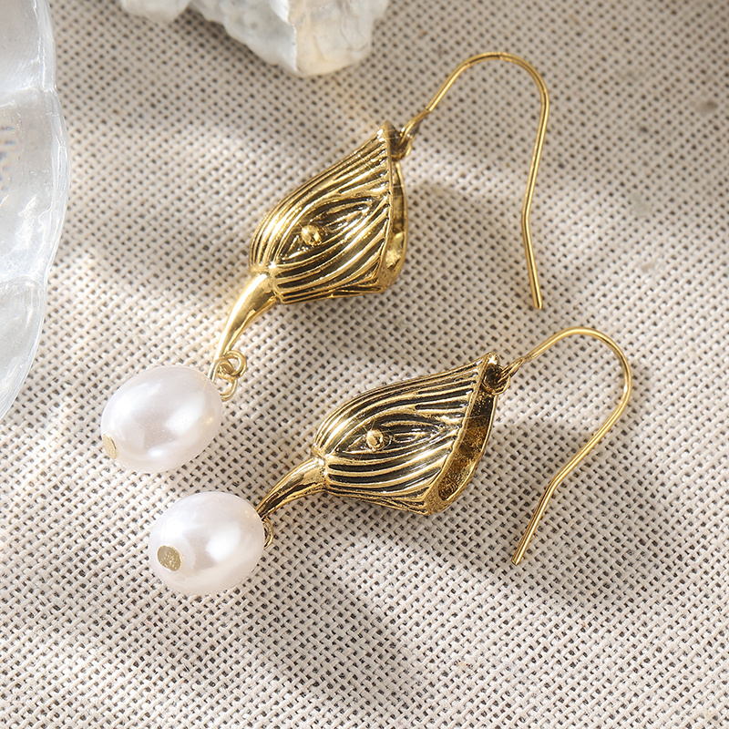 Vintage Women's Golden-Toned Ear Hook Drop Earrings