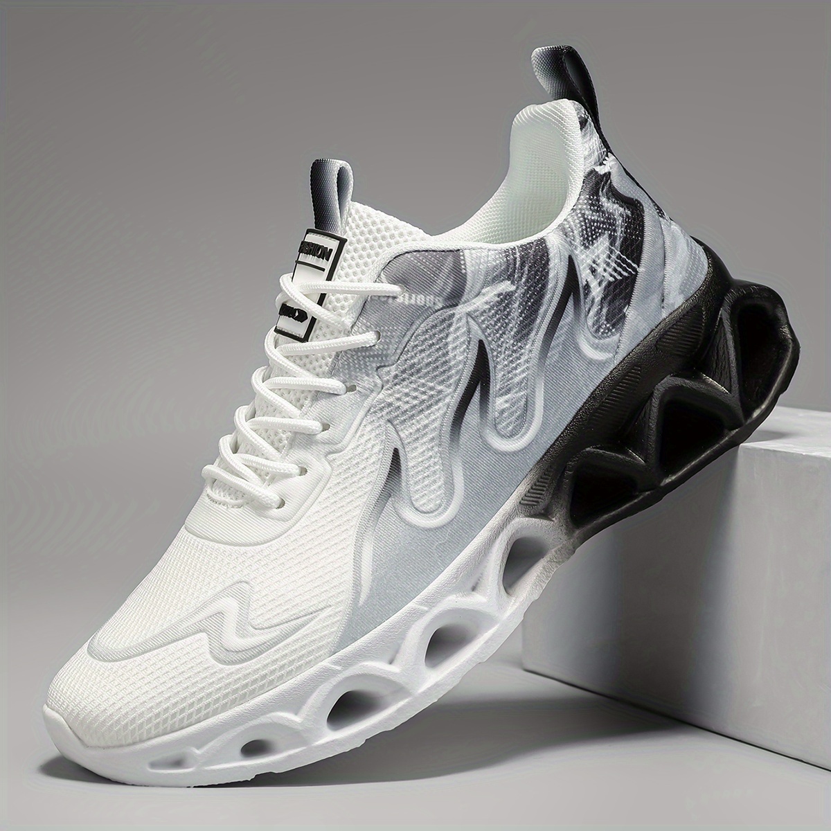 Image of Men Ink Gradient Platform Casual Sneakers Breathable Mesh Dry Hollow Cushion Outsole Stable Grip Trend Lace Up Running Shoes For Daily Jog Outdoor Walk Fitness Shopping Light Versatile Men.