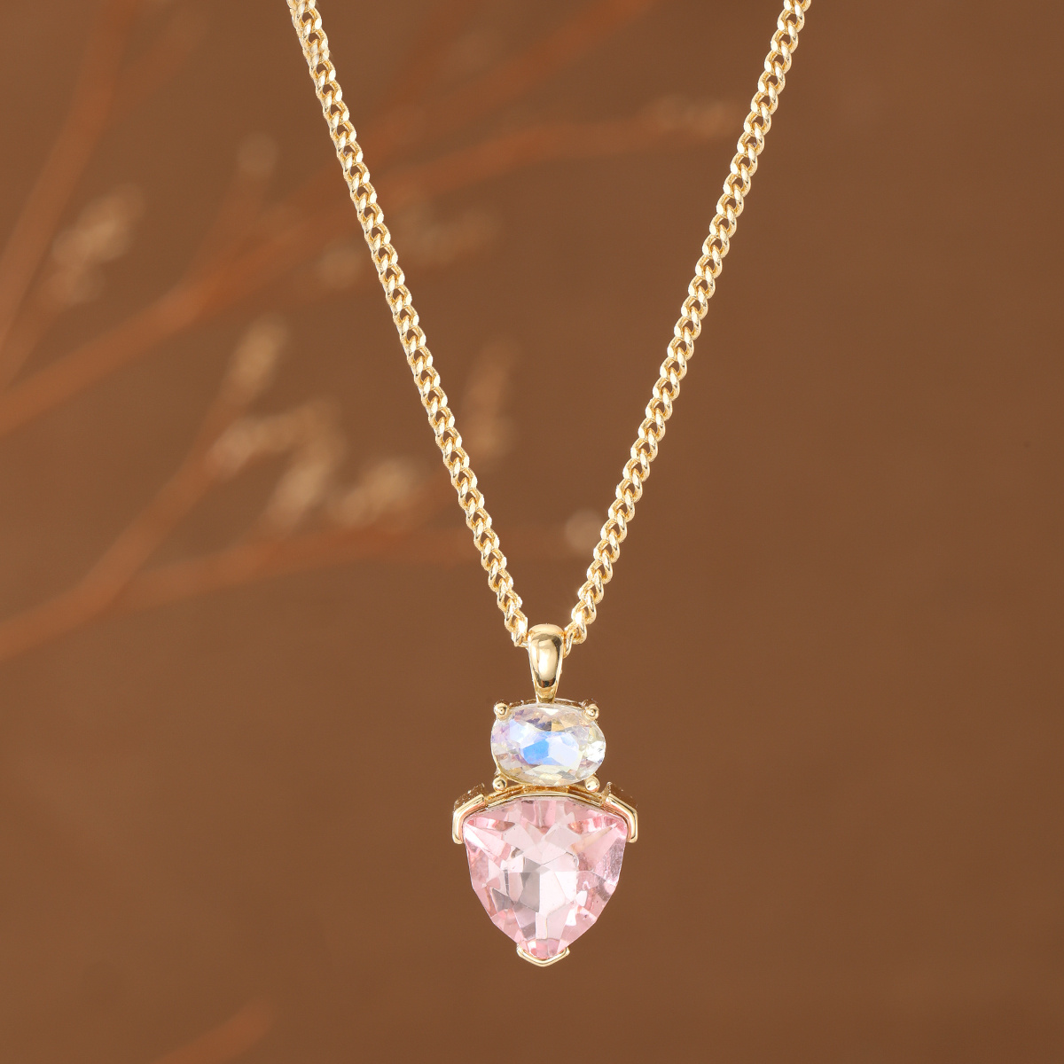 TEMU Elegant Light Claw-set Oval Shield-shaped Synthetic Zirconia Women's Pendant Necklace Suitable For Dating, Parties, , And Shopping