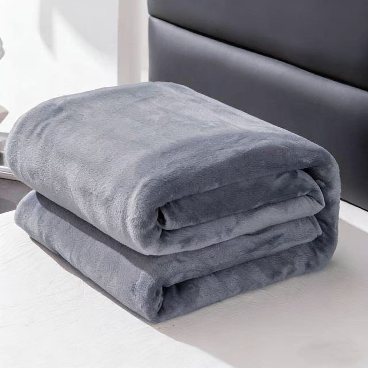 Full Size Solid Flannel Blanket - Soft Throw And Bed Blanket - Cozy, Comfortable And Warm, Machine Washable, Solid Neutral Tones, . Perfect For Living Room, Bedroom, Office, Sofa, And Car
