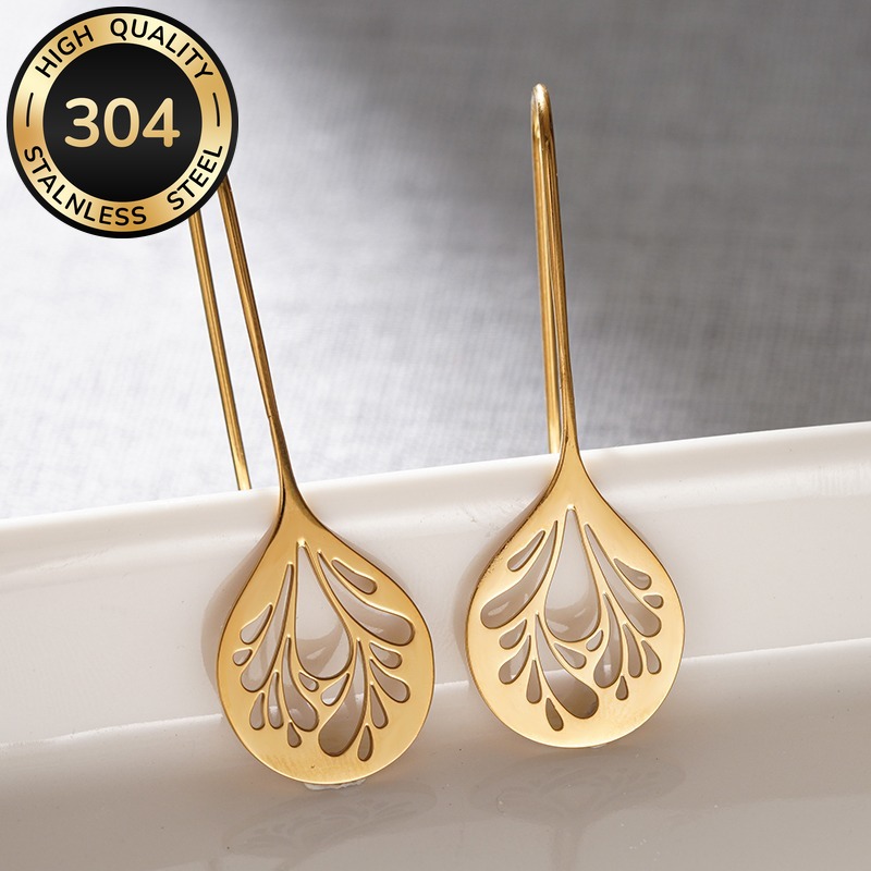 E-shop 1 Paar exquisite elegante gravierte Blumen-Hakenohrringe für Damen für , Freizeit, Party, Feiertage, aus 304 Edelstahl, modischer goldener