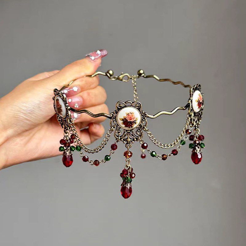 Vintage Style Heavy Rose Tassel Necklace, High-end Sense, Elegant Medieval Personality Style Necklace Accessory