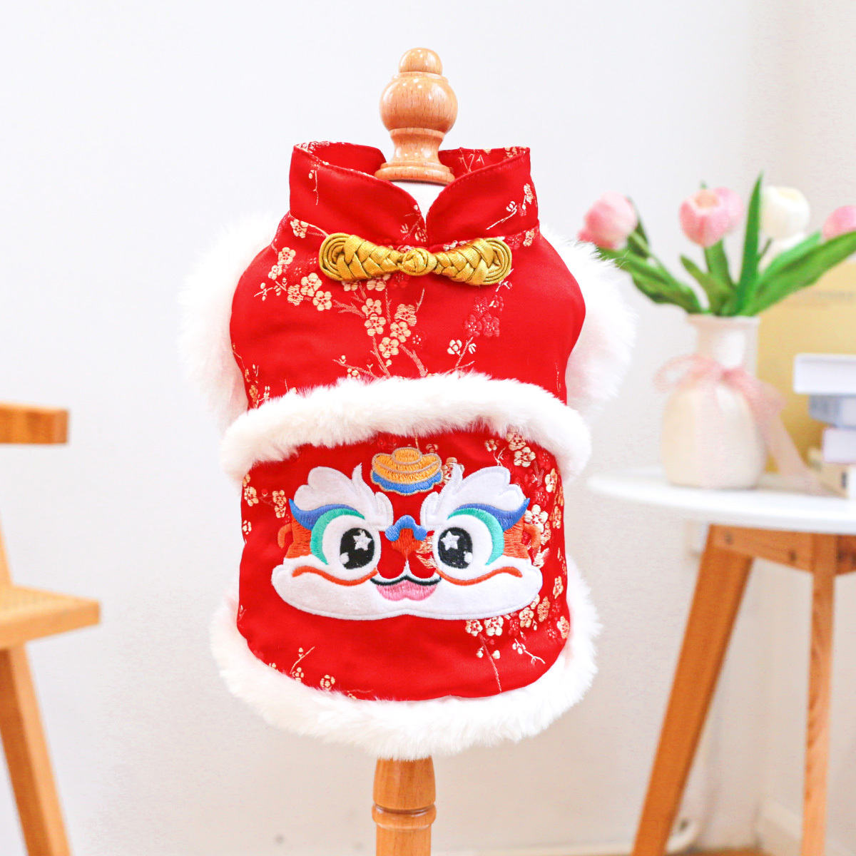 TEMU 【商品名】ペット服 犬 猫 服 服装 小型犬 子犬 お出かけ 四季 可愛い カジュアル かわいい お祝い 新年 秋 冬 暖かい 快適 トラ 新年 コート