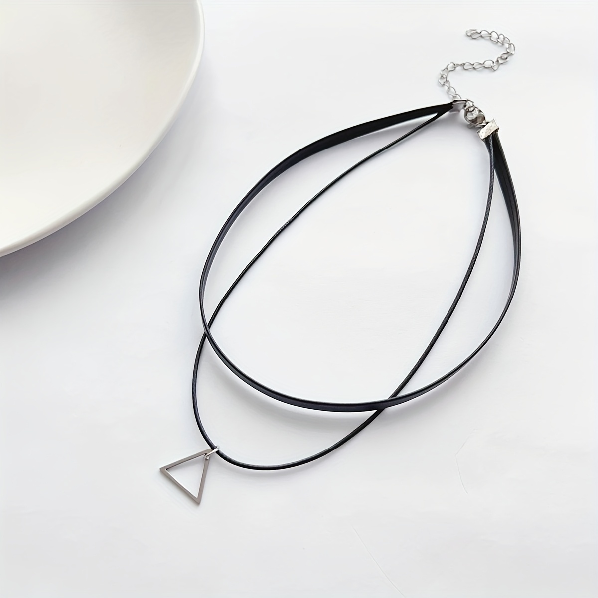 TEMU Collar gótico punk para mujer, 1 pieza - Colgante de geométrico de capas en PU , decoración de moda vintage para uso diario y formal, collar