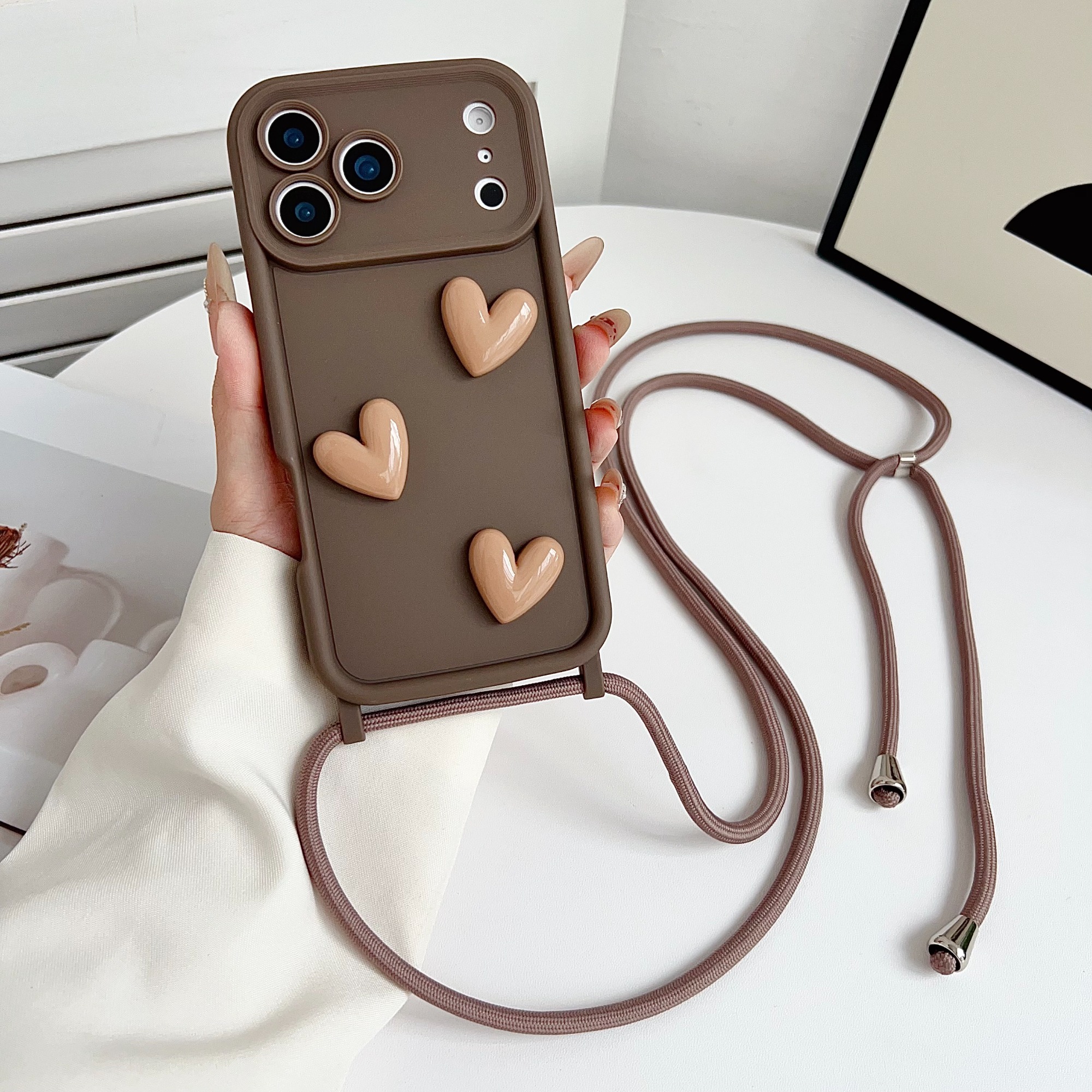 E-shop Handyhülle: Modische Minimalistische Einfarbige Glänzende Herz-Lanyard-Handyhülle mit Abnehmbarem Verstellbarem Riemen, Kompatibel mit iPhone