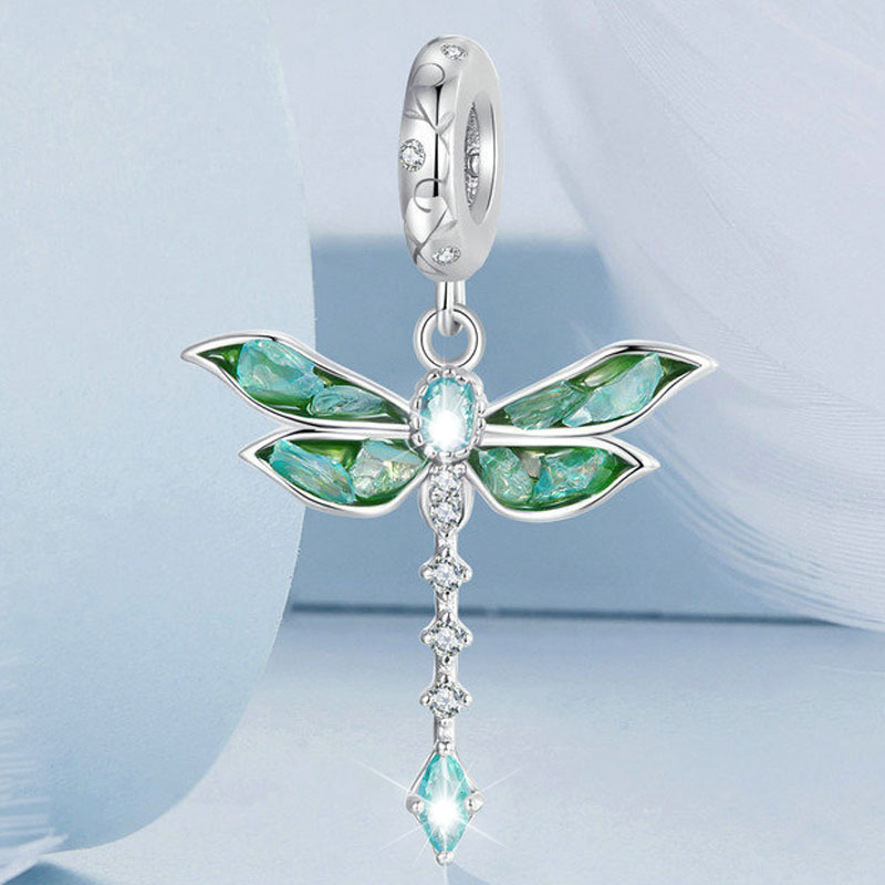 TEMU 1pc Women's Fashion Pendant Dragonfly Pendant Inlaid Synthetic Zirconia Best Friend Gift Party Gift Suitable For Daily Halloween Christmas, Party, Banquet, Autumn Winter Season Wear