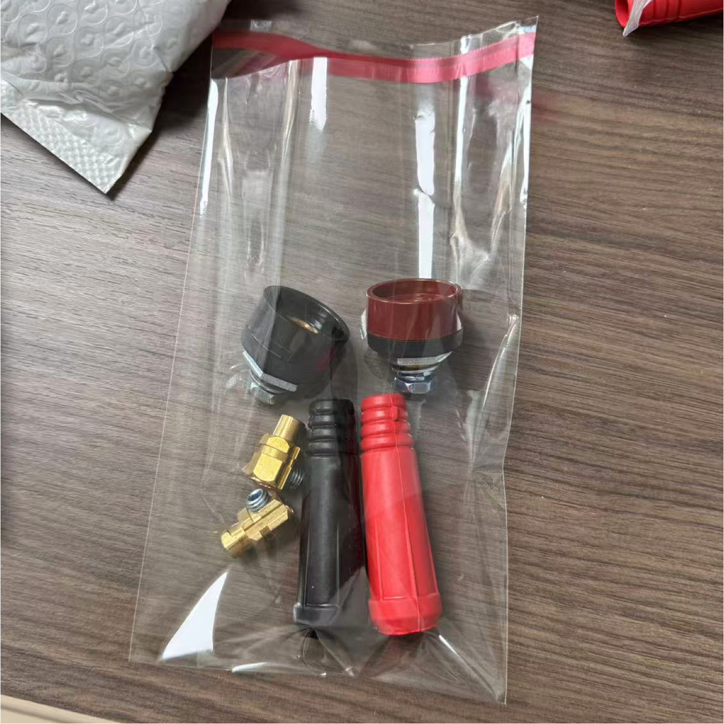 TEMU Welding Connector Set, Argon Welding Plug And Socket Set, Including Red And Black Plugs And Sockets, Suitable Tig Welding Equipment, Dkj10-25,