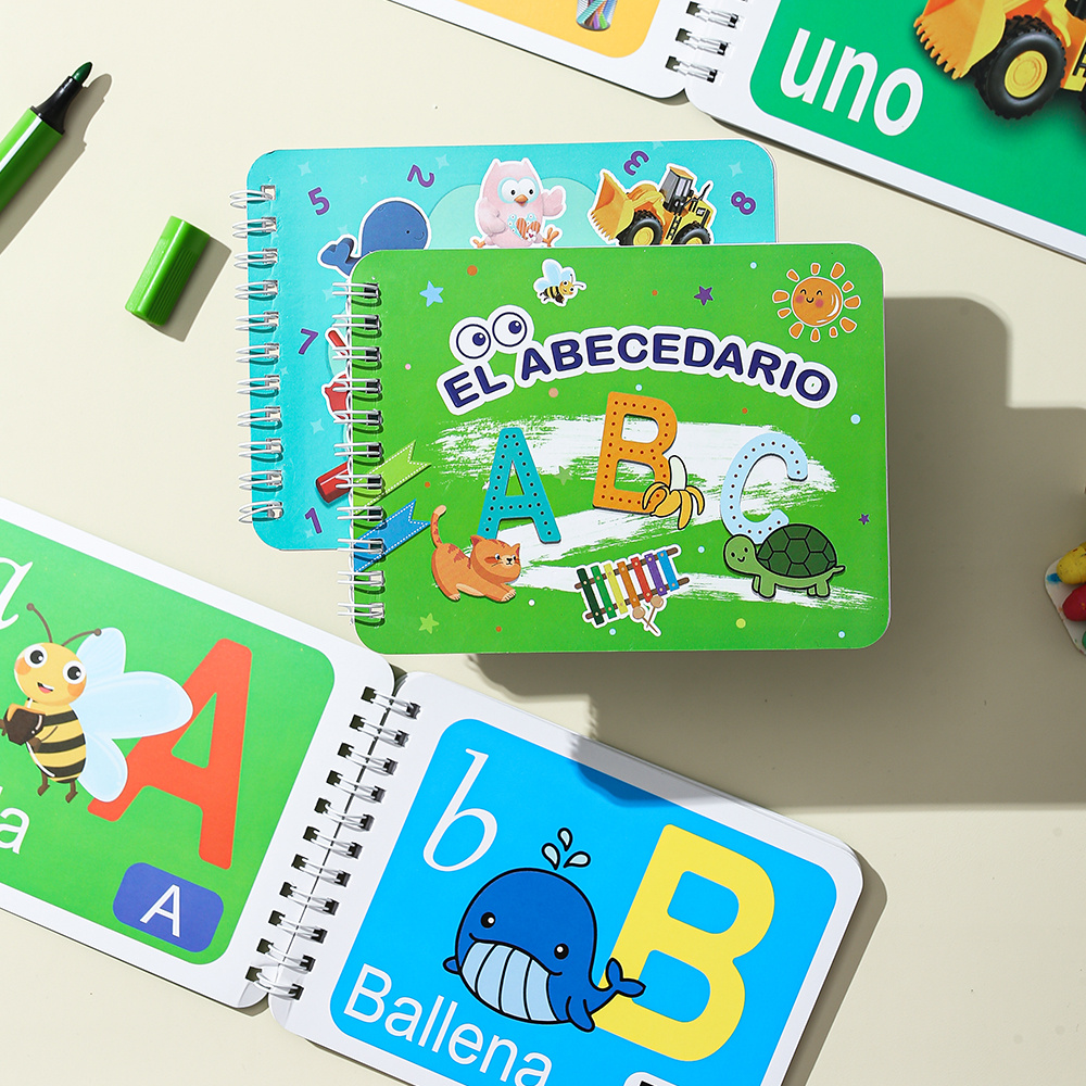 Un kit para aprender el alfabeto y los números en español, con tarjetas de letras ABC y...