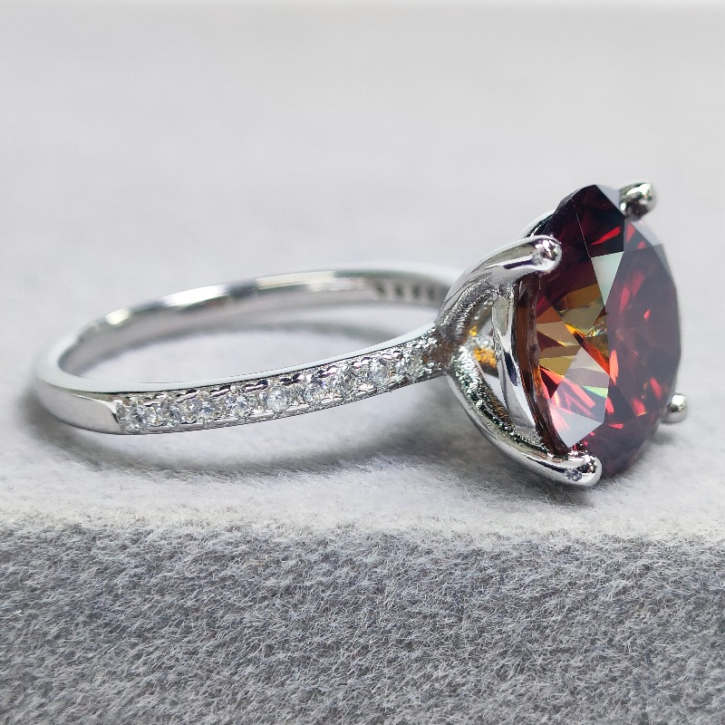 5.0 Carat 925 Silver Elegant Red Moissanite Micro-set Ring, Gift Choice