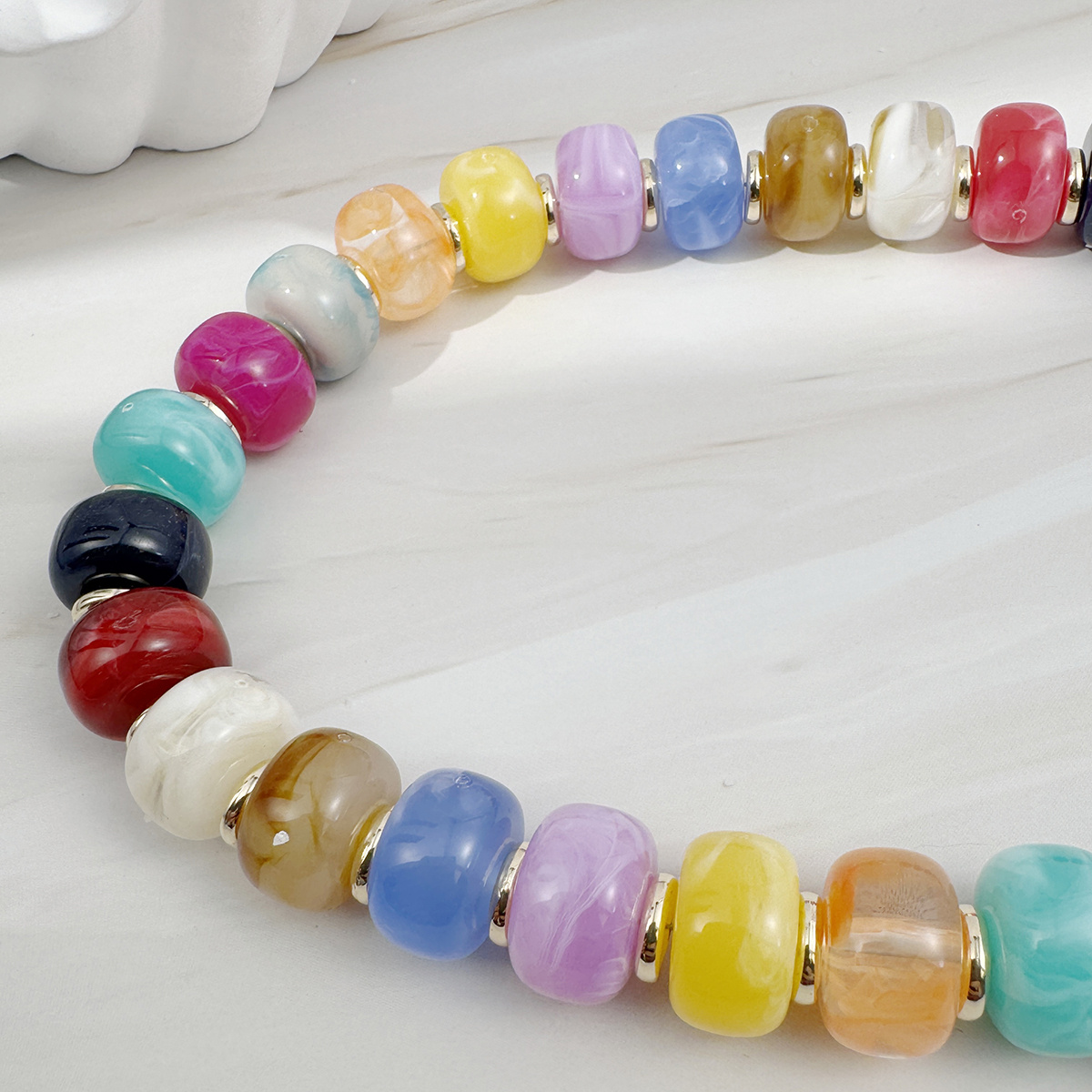 Retro Summer Vacation Beaded Necklace with Mixed Color Flat Beads