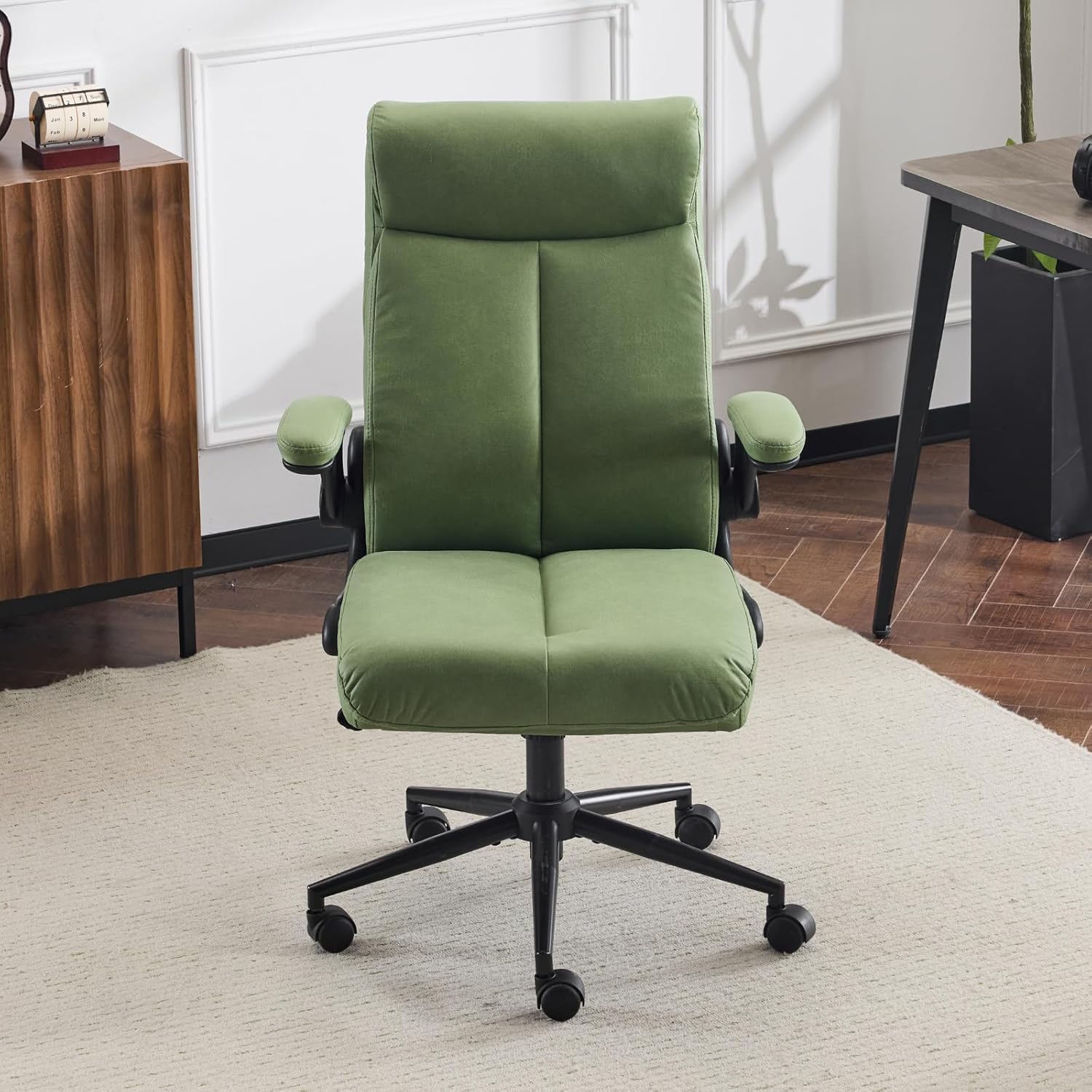 Image of Bonnlo Heavy-duty 150kg Capacity Ergonomic Office Chair With Adjustable Height, & Rocking Recline (105°-120°), Pu Leather Desk Chair, Flip-up Armrests, Padded & Backrest, 5-wheel Base For & Corporate