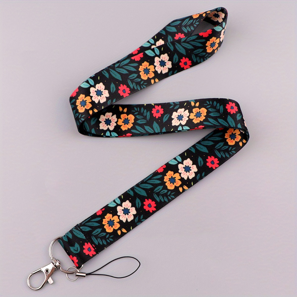 Image of Cartoon-style Lanyards With Flower Leaves For Holding Keys, Id Badges, Credit Cards, And Phone Charms; Includes 1 Detachable Piece