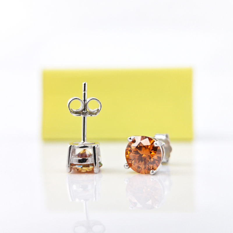 Men's/Women's 0.5/1/2 Carat Silver Moissanite Stud Earrings