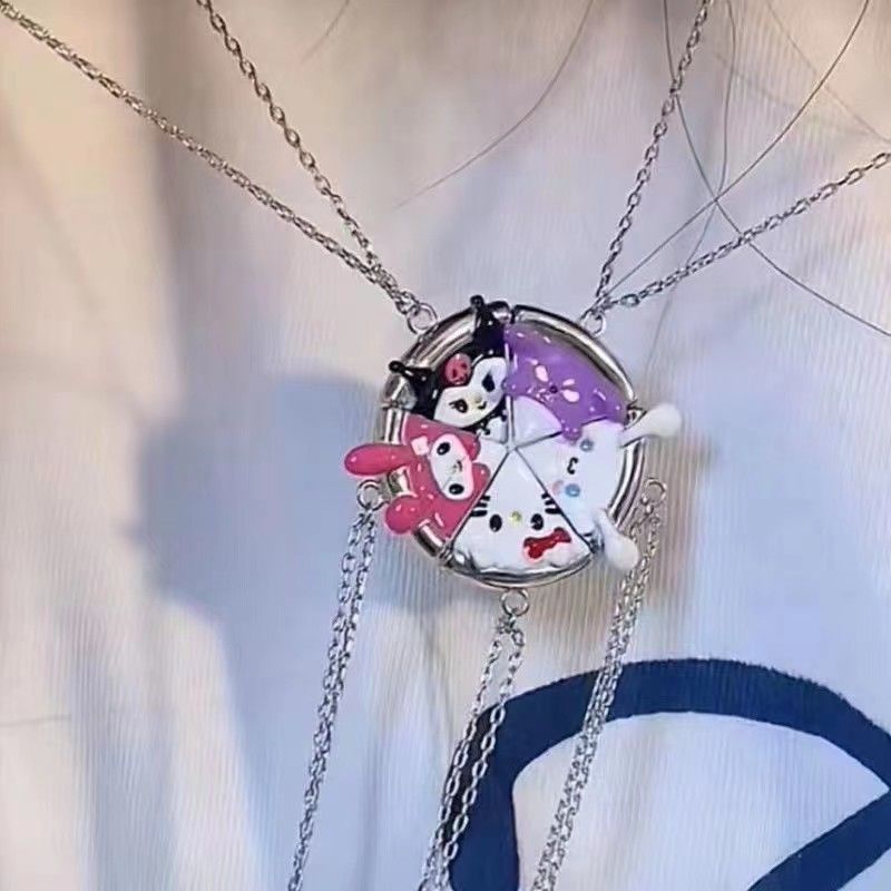 Official Sanrio Accessories 5pcs Set Fashion Creative Cartoon Necklace, Alloy Material, Suitable for Giving to Bass or Friends, Bass Same Style Matching