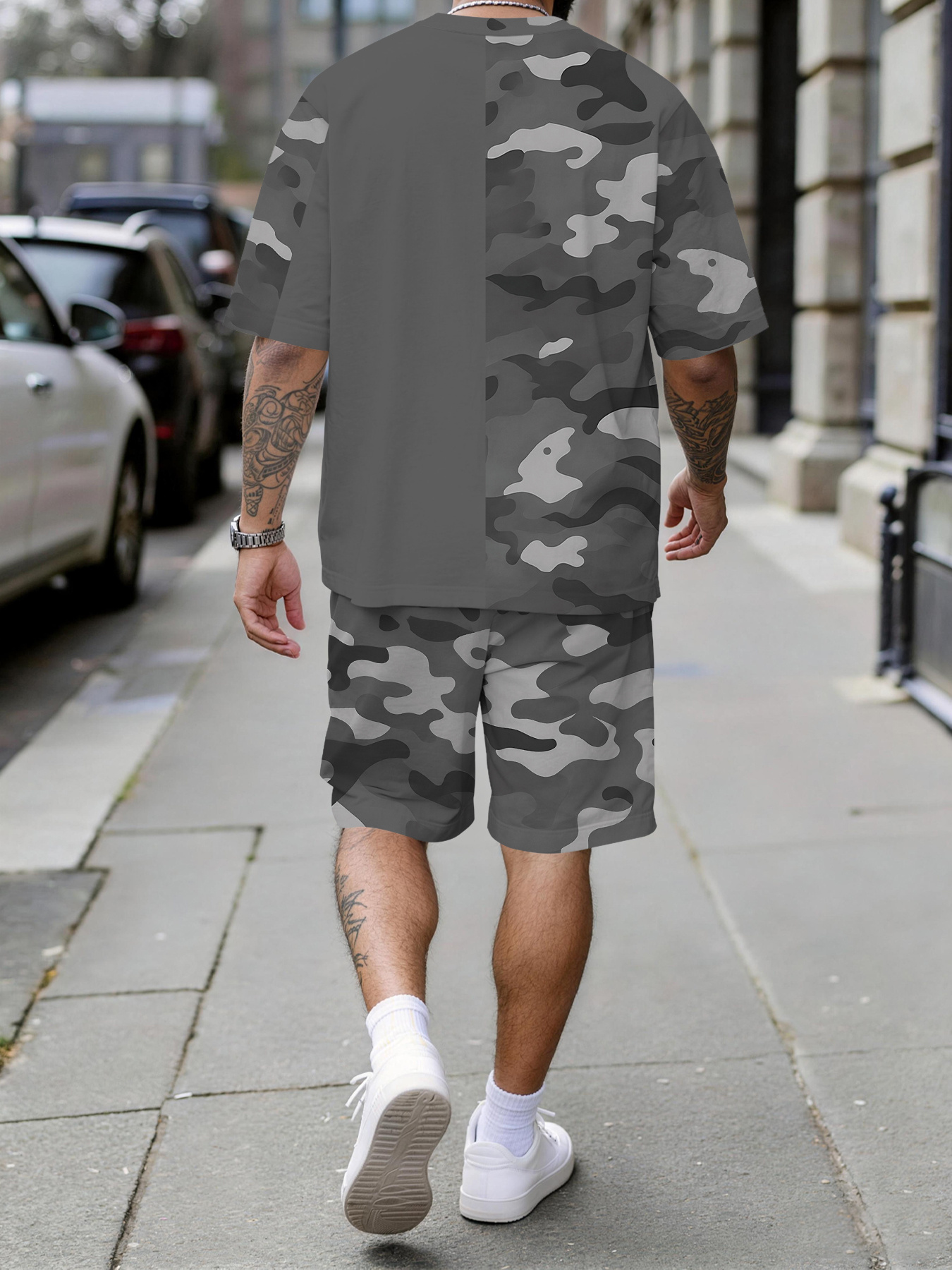Ensemble Homme Camouflage Patchwork Gris Ensemble décontracté à manches courtes pour homme pour le printemps/été et les vacances, Patchwork camouflage gris, Ensemble tendance à manches courtes avec short, Tenue tendance style vacances, Style décontracté sportif et respirant, Le cadeau de vacances parfait pour homme