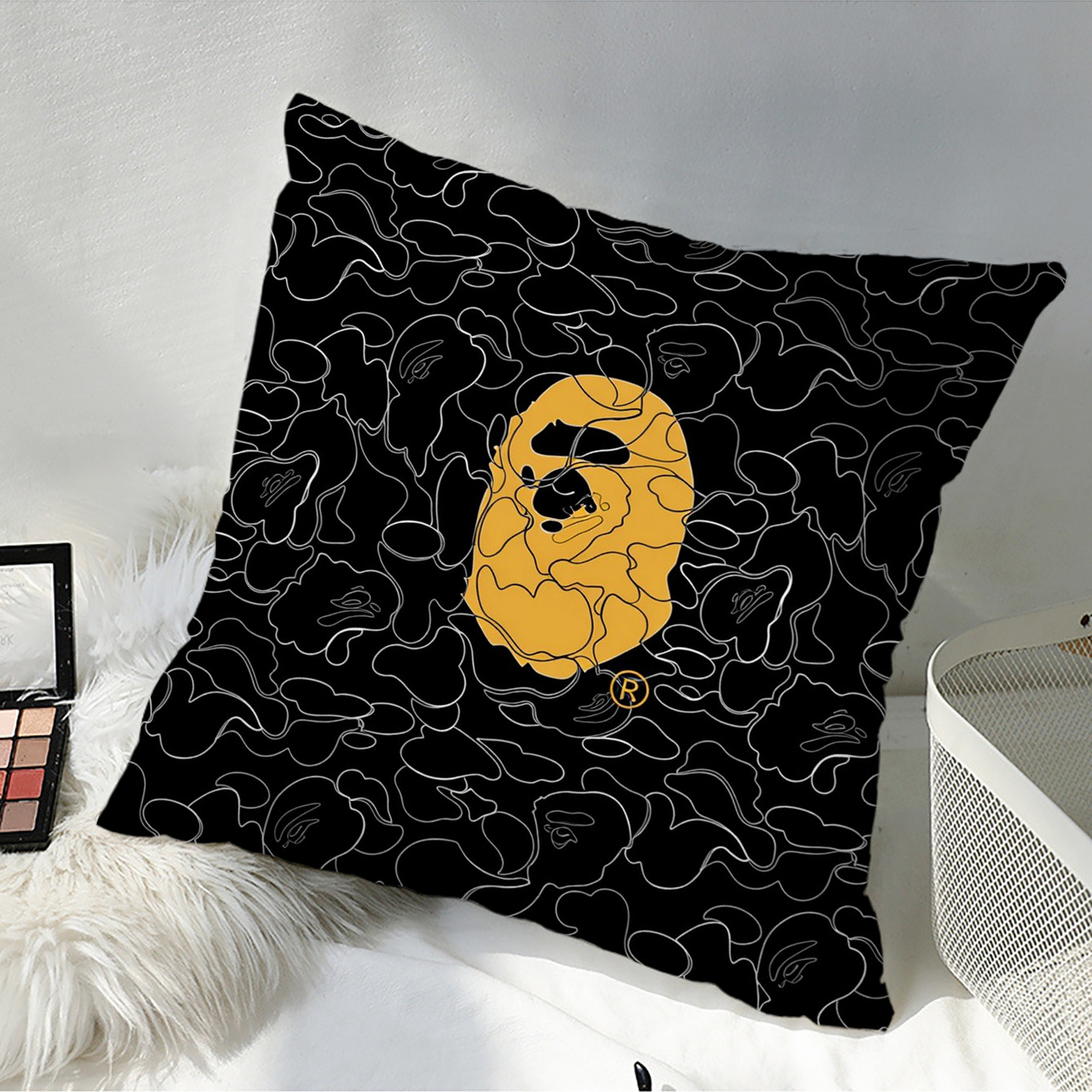 TEMU 2D Plat - 1pc 45X45Cm, Tendance Tête d'Orang-outan Dorée 2D Plat Tissu Polyester Premium, Convient pour Canapé, Chambre, Salon, Bureau, Voiture,