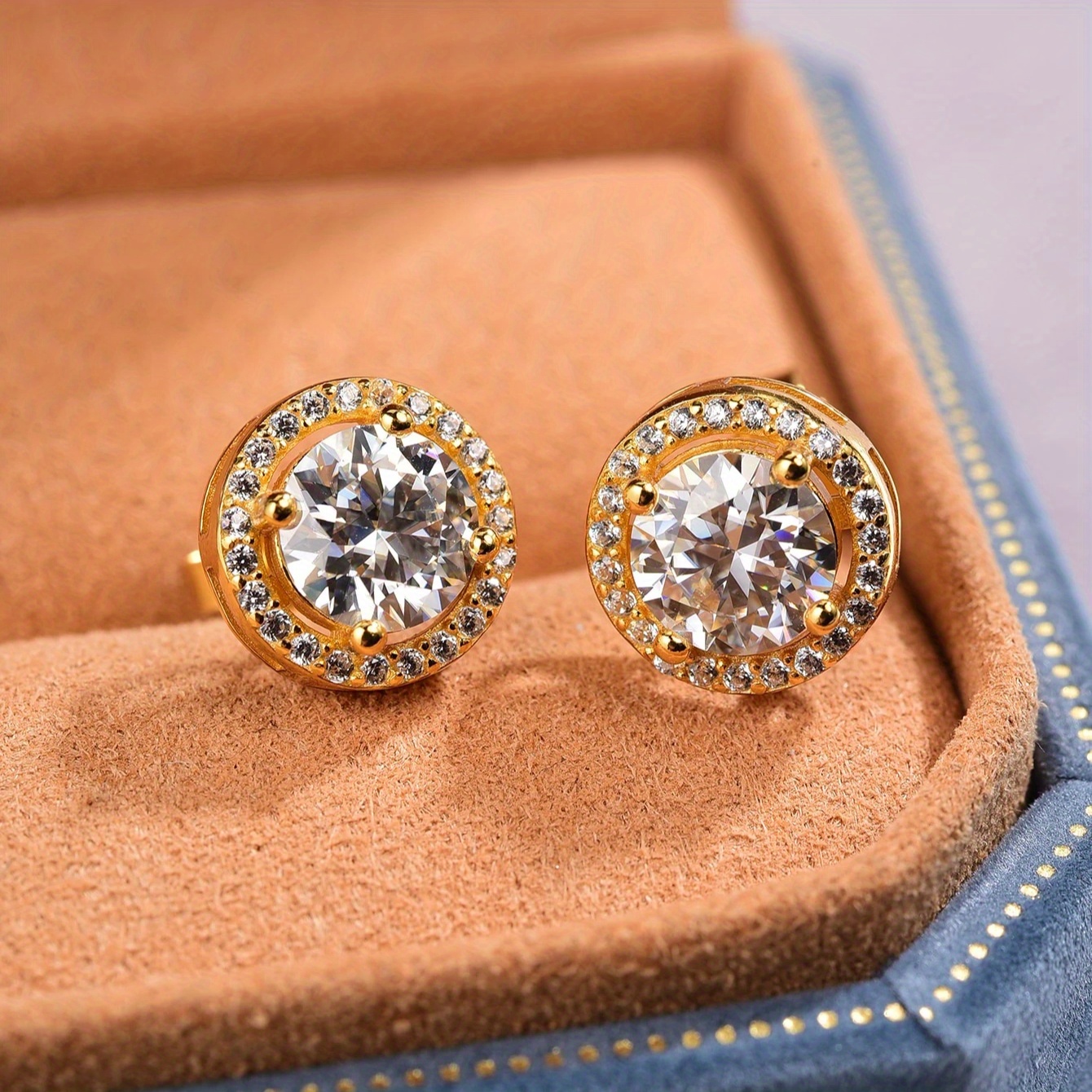Women's Stylish Round Cut White Moissanite Stud Earrings, Elegant