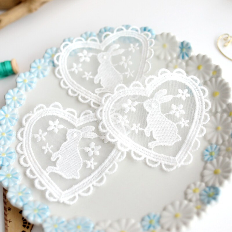 TEMU Lot de 5 pièces de pièces à appliquer en dentelle à avec motif de cœur et de lapin, garnitures de bricolage, bordure décorative