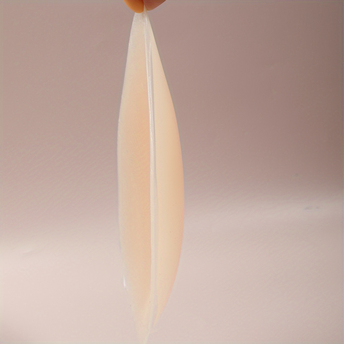 Silicone Hip Plump Hip Plump Patch, with Super Stickiness, Water Drop Shape Naturally Fits the Skin, Creating a Beautiful Body Shape, Suitable for Tight Pants, Hip Skirt and Other Wear