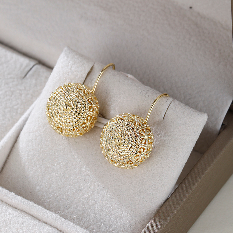 TEMU A Pair Of Sunflower Shaped Ethnic Style Earrings, Easy And Elegant, With A High-end And Luxurious Feel, Suitable For Daily Wear, Festivals,