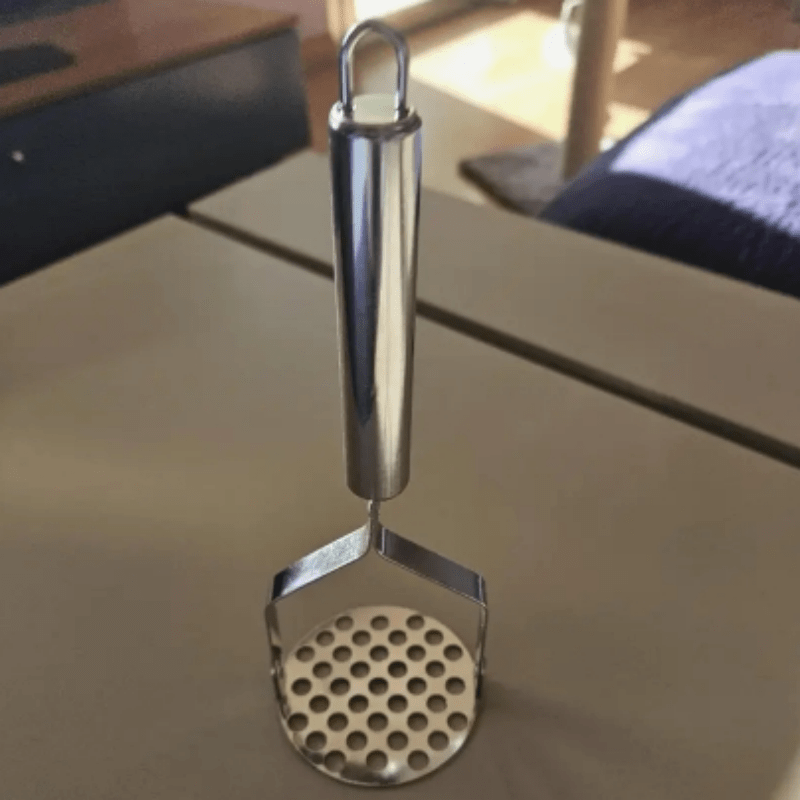 Durable Stainless Steel Manual Potato Ricer Masher - Handheld Multifunctional Crusher For Vegetables, Fruits, Uncharged Cookware For Home And School Supplies