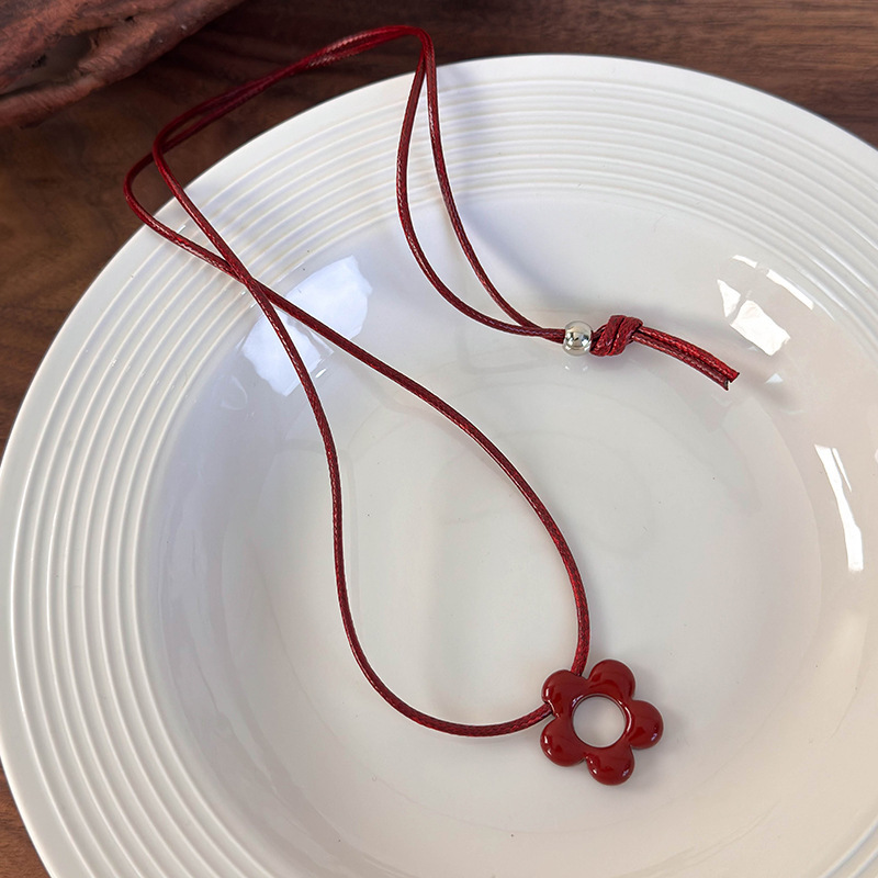 TEMU Collar de cuerda de cera floral versátil de moda coreana para mujer, nueva cadena de cuello 2025, diseño de , cadena de clavícula, cadena para