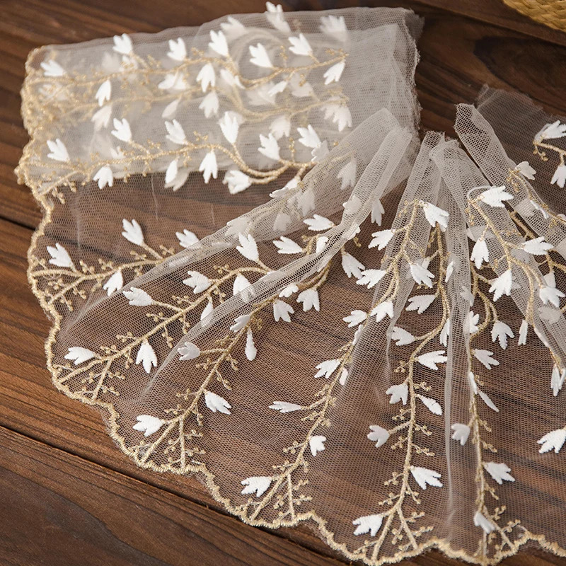 TEMU 1 Yard de Ruban de Dentelle Dorée de 18Cm de Large, Idéal pour Robes de Mariée, Vêtements, Accessoires, Artisanat, Tissus de Couture, Décoration