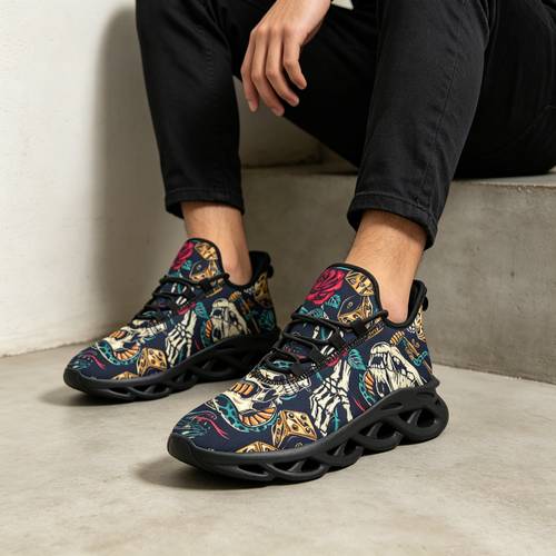 immagine dell'articolo scarpe da donna leggere e antiurto con stampa retrò punk , e rosa, traspiranti e lavabili, con trasferimento hd, ondulata con design stringato sicuro, adatte per stile individualistico scuro, per il tragitto giornaliero, scarpe da donna trendy casual
