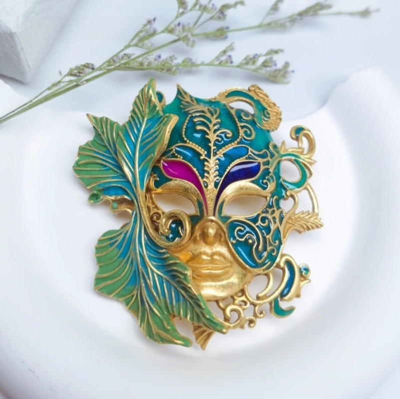 elegant vintage mask enamel brooch pin for   for evening parties special occasions details 1