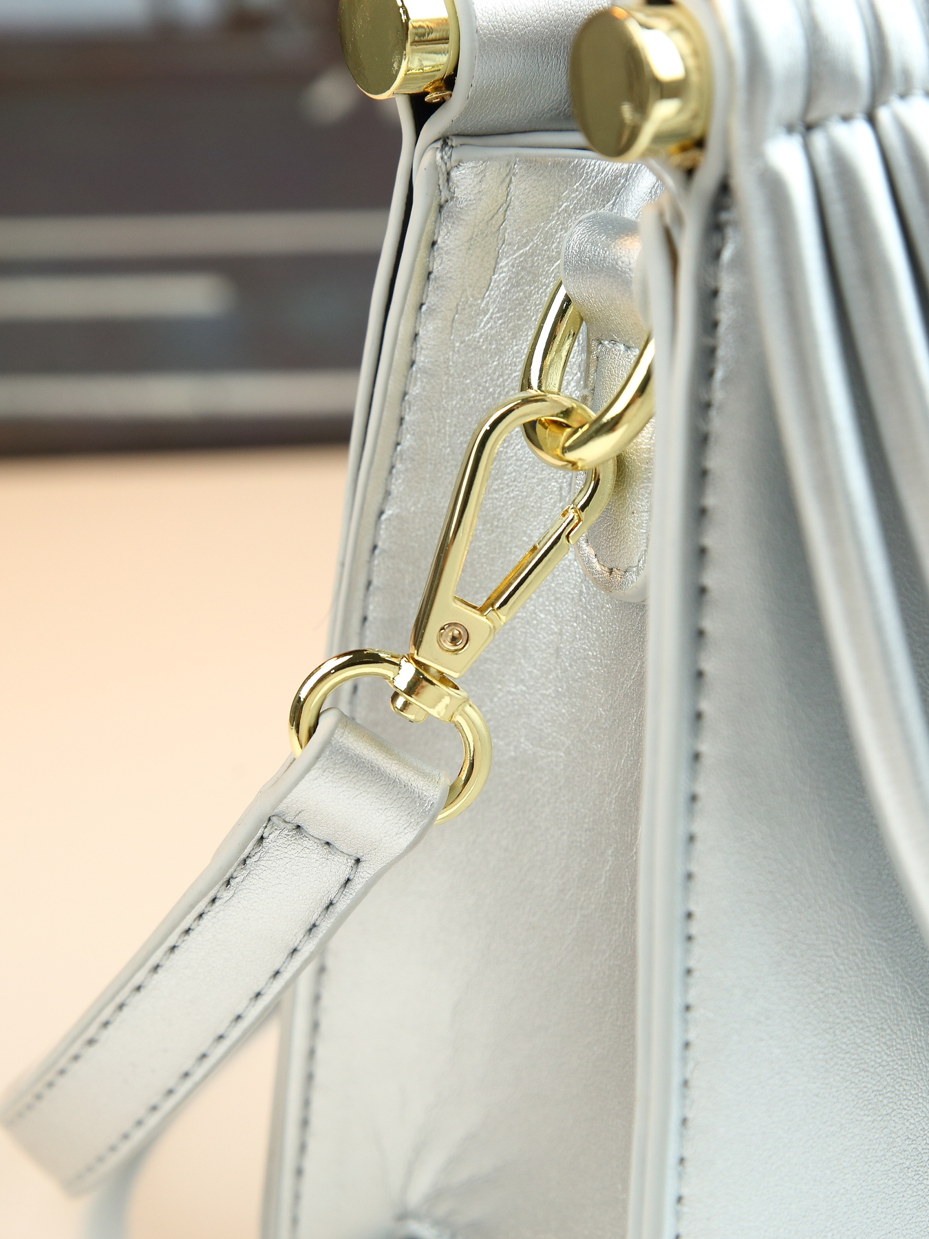 Stylish Solid Color Line Design Handheld Small Square Evening Bag for Women