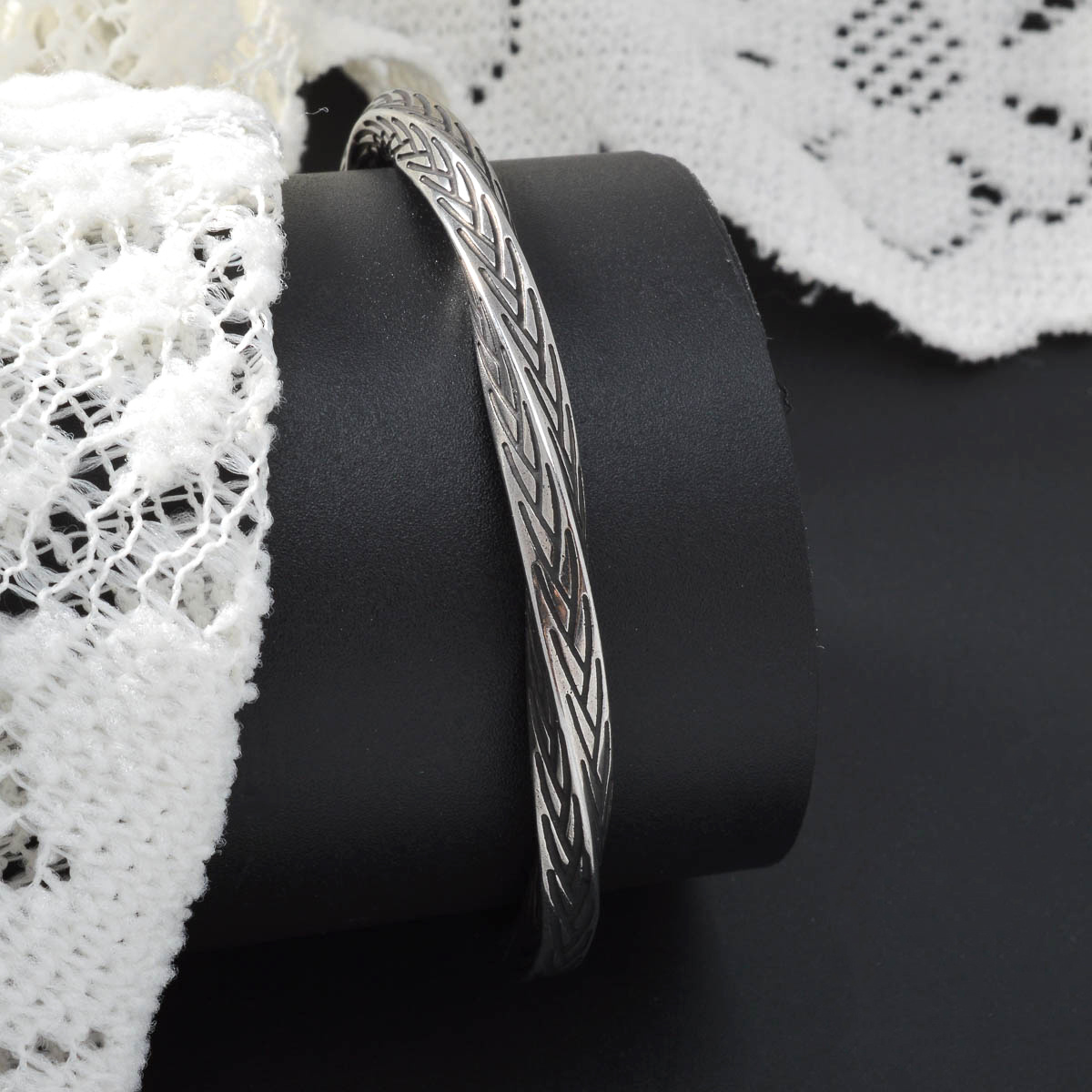 Hip-Hop Style Woven Totem Twisted Texture Open Bracelet