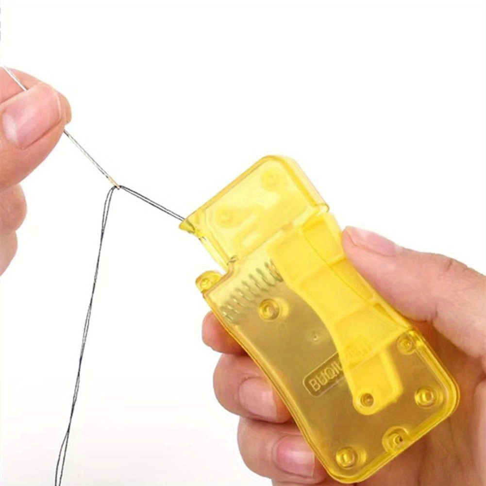 A Lemon Yellow Automatic Needle Threader, Sewing Needle Threader, Manual Sewing Machine Sewing Tool, Home Crafts And Sewing Supplies