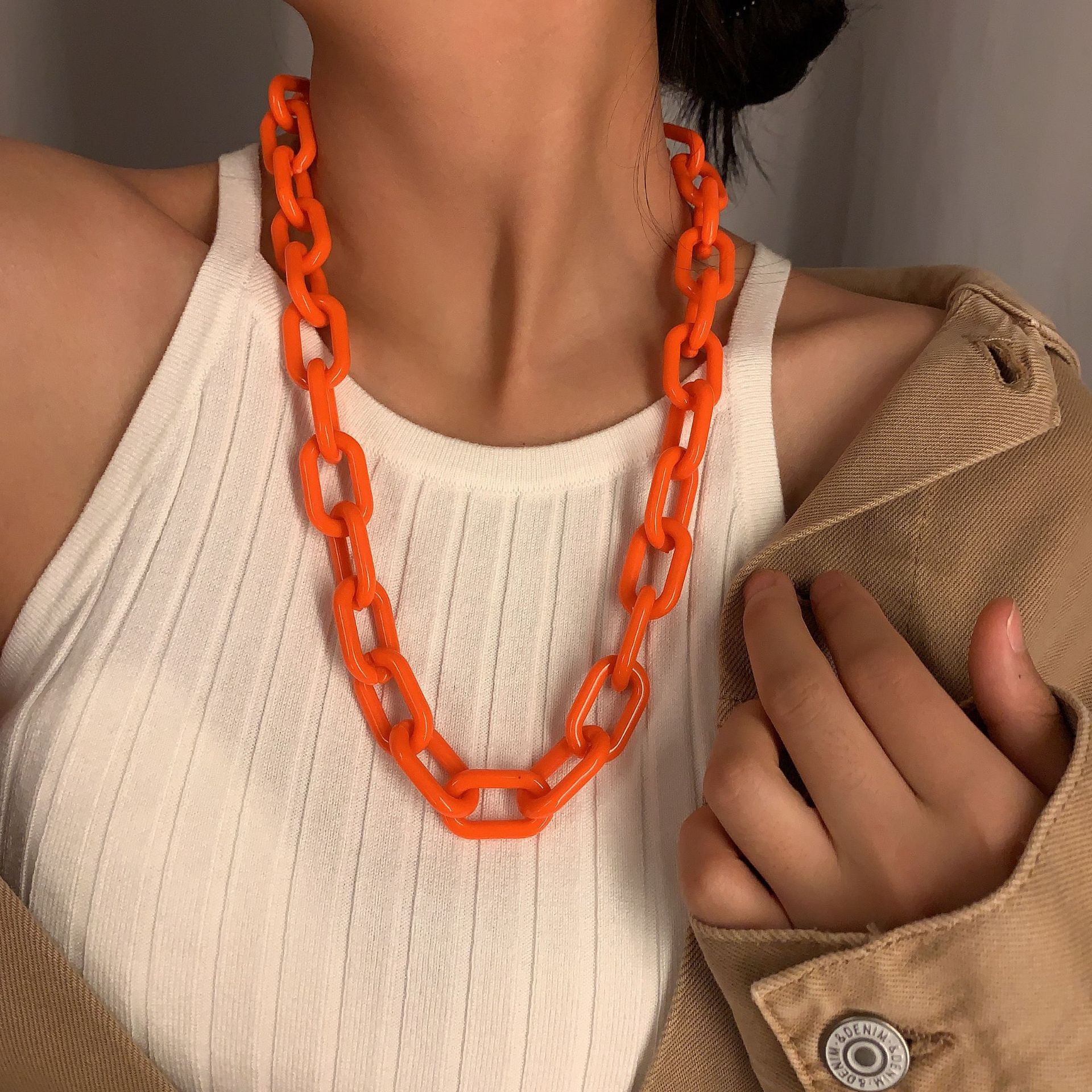 

Collier chaîne acrylique rétro Y2K, collier tendance et coloré pour femmes et hommes, tenue décontractée au , vacances