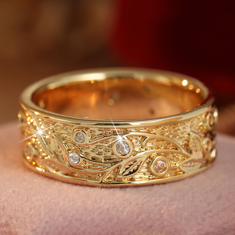 Women's Vintage Leaf Pattern Carved Wide Face Ring, Handmade Copper