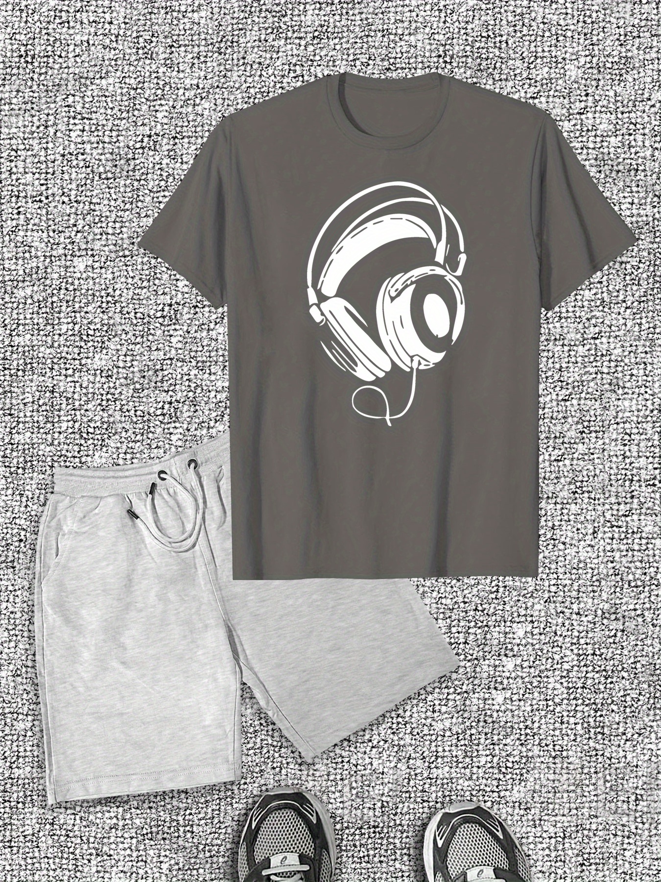 Men's Headphones Pattern Short Sleeve T-Shirt and Shorts Casual Set