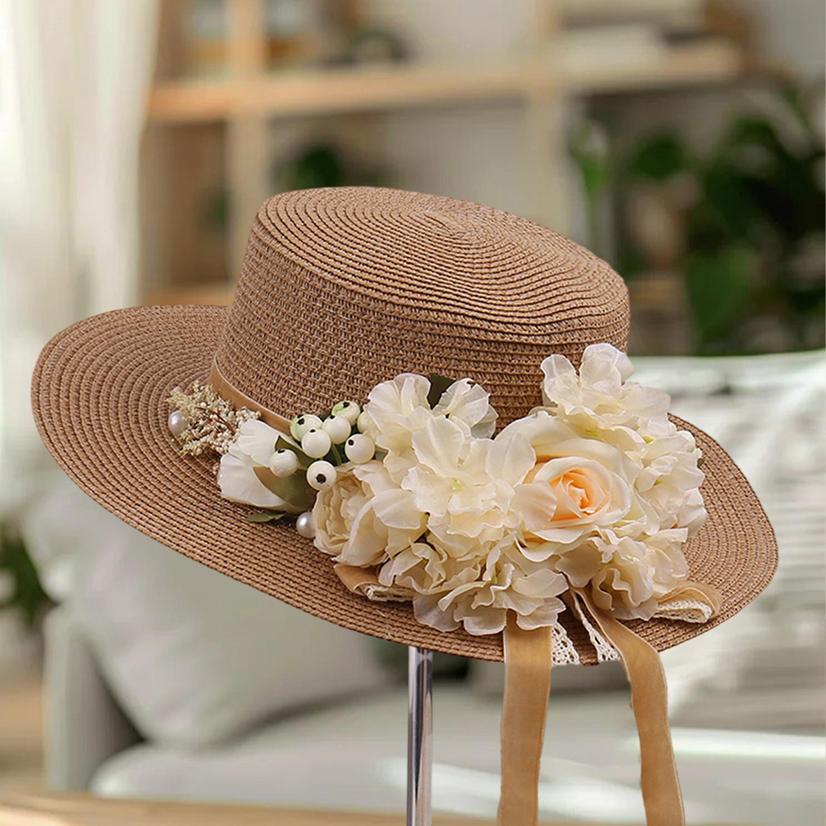 women display picture 1
