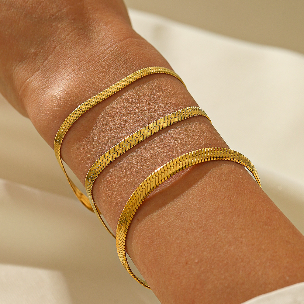 Stainless Steel Flat Bone Chain Bracelet for Women